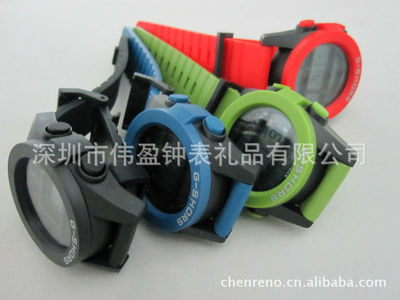 專業(yè)工廠訂做多功能運動電子手表